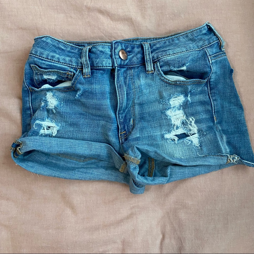 AE high-waisted shortie